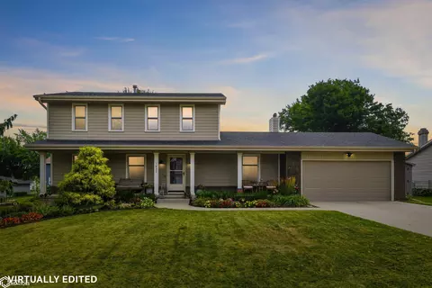 1822 Prairie St, Grinnell, IA 50112
