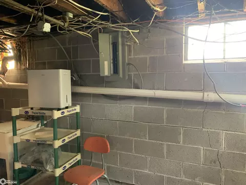 Other - 1201 N Maple St, Creston, IA 50801 photo 7 of 9