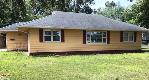 2217 Washington, Iowa Falls, IA 50126