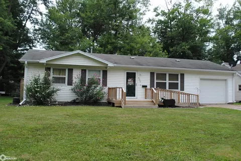506 E Pierce, Fairfield, IA 52556
