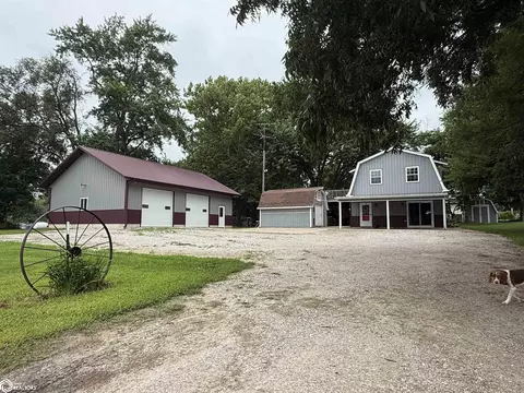 205 W Jackson St, Salem, IA 52649