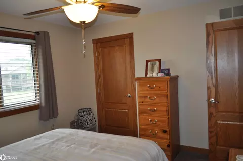 Bedroom - 800 E 30th St, Carroll, IA 51401 photo 7 of 12