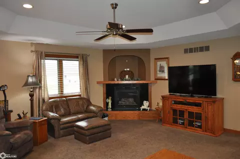 Other - 800 E 30th St, Carroll, IA 51401 photo 2 of 26