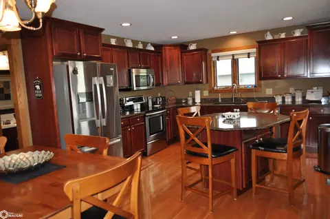 Kitchen - 800 E 30th St, Carroll, IA 51401 photo 1 of 6