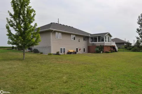 Exterior - 800 E 30th St, Carroll, IA 51401 photo 6 of 20