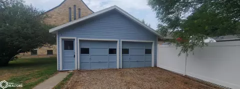 Exterior - 503 Elm St, Mapleton, IA 51034 photo 4 of 5