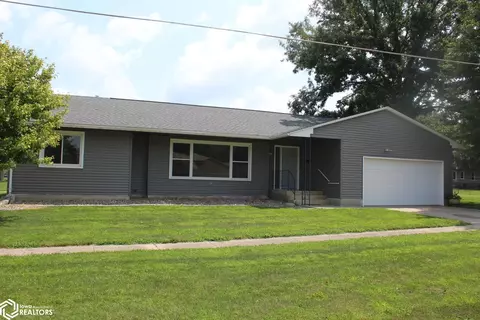 Exterior - 625 Blackstone Dr, Garner, IA 50438 photo 2 of 2