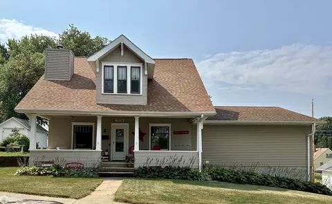 807 South St, Audubon, IA 50025