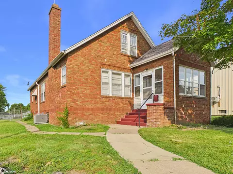 1916 Main St, Keokuk, IA 52632