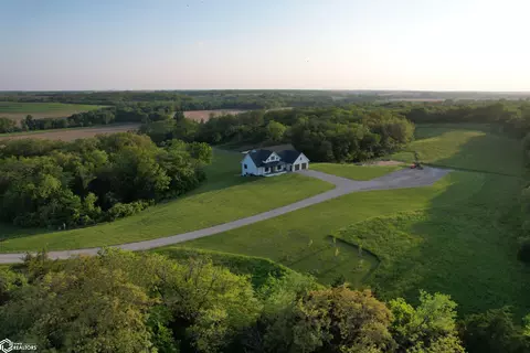 1382 Spruce Ave, Brighton, IA 52540