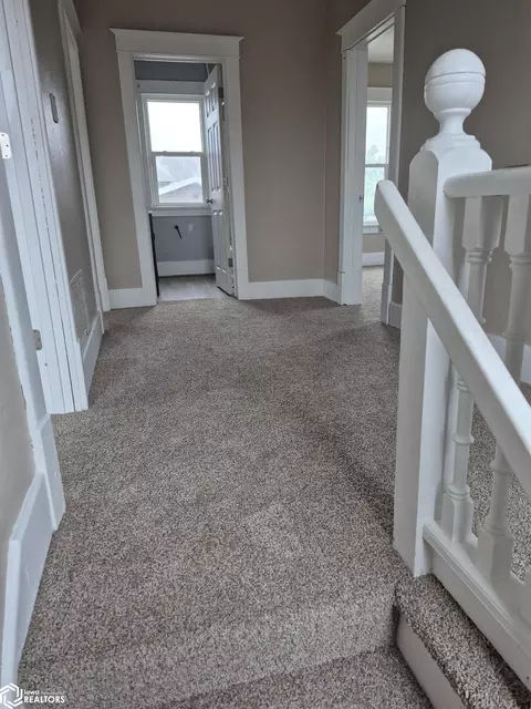 Entry Way - 502 E 7th St, Carroll, IA 51401 photo 1 of 2