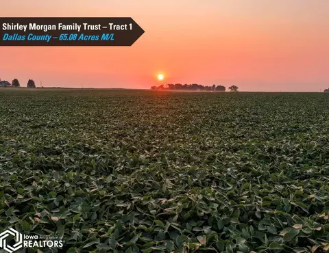 205 Th St, Dallas Center, IA 50063