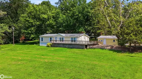 714 E County Rd 2600, Nauvoo, IL 62354