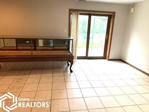 Living - 28 Schutter Cir, Algona, IA 50511 photo 3 of 3