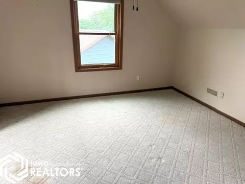Bedroom - 28 Schutter Cir, Algona, IA 50511 photo 2 of 3