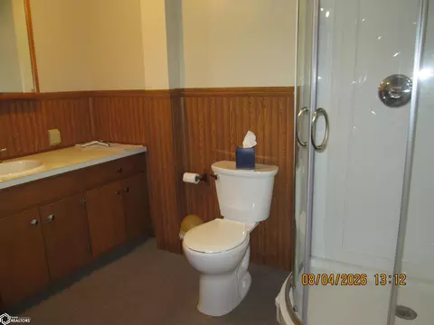 Bath - 700 E 17th St, Atlantic, IA 50022 photo 2 of 2
