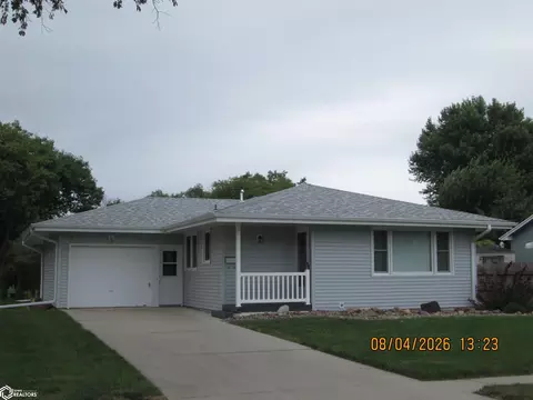 700 E 17th St, Atlantic, IA 50022