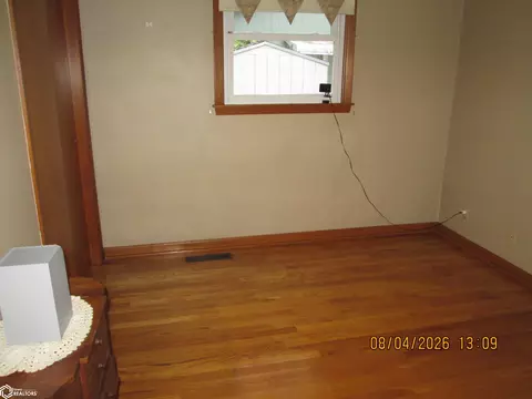 Bedroom - 700 E 17th St, Atlantic, IA 50022 photo 1 of 3