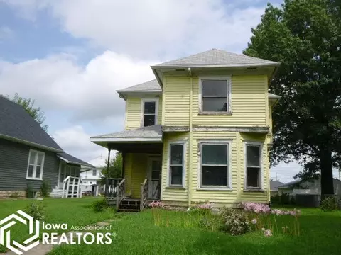 430 E Wheeler St, West Burlington, IA 52655
