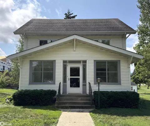 316 W M St, Forest City, IA 50436