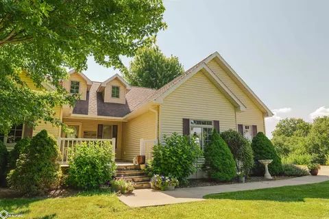 14988 Beaverdale Rd #1, Danville, IA 52623
