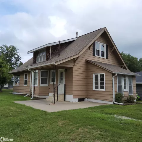 1119 Walnut St, Harlan, IA 51537