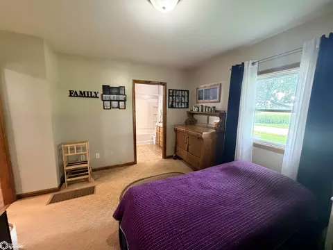 Bedroom - 1328 170th St, Hampton, IA 50441 photo 6 of 7