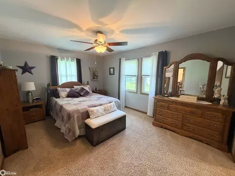 Bedroom - 1328 170th St, Hampton, IA 50441 photo 2 of 7