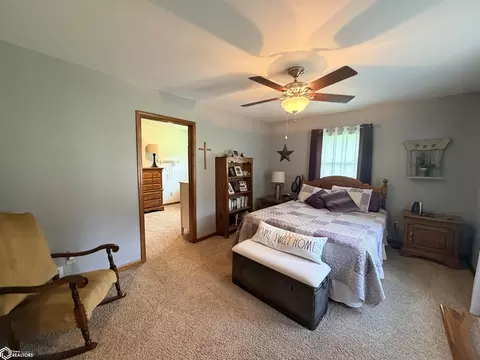 Bedroom - 1328 170th St, Hampton, IA 50441 photo 4 of 7