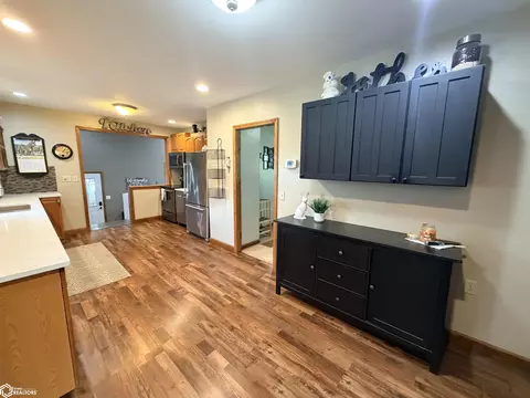 Kitchen - 1328 170th St, Hampton, IA 50441 photo 4 of 6