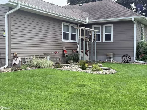 Exterior - 1328 170th St, Hampton, IA 50441 photo 13 of 14