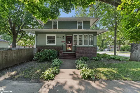 304 S Carolina Ave, Mason City, IA 50401