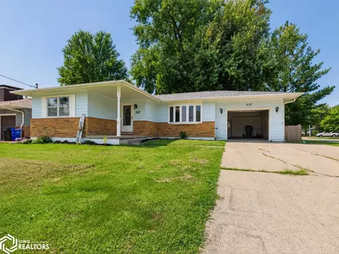 527 Bryan Rd, Ottumwa, IA 52501
