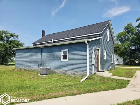 Exterior - 202 3rd St W, Weldon, IA 50264 photo 4 of 5