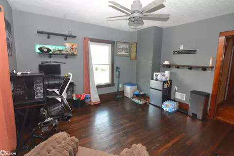 Bedroom - 916 415th Ave, Malcom, IA 50157 photo 2 of 5