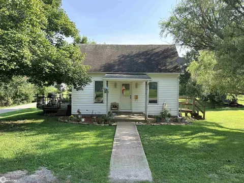 312 E 4th St, Moulton, IA 52572