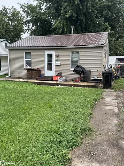 1418 Swanson Ave, Ottumwa, IA 52501