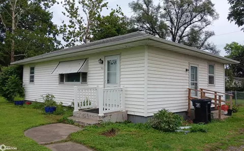 950 Lillian St, Ottumwa, IA 52501