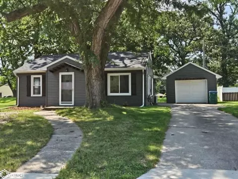 505 Lincoln Dr, Webster City, IA 50595