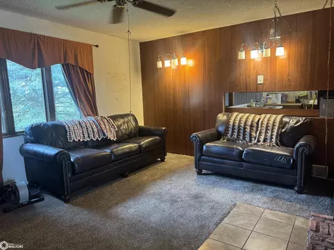 Living - 1755 130th Ave, Murray, IA 50174 photo 1 of 2