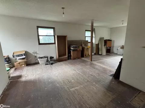 Living - 1755 130th Ave, Murray, IA 50174 photo 2 of 2