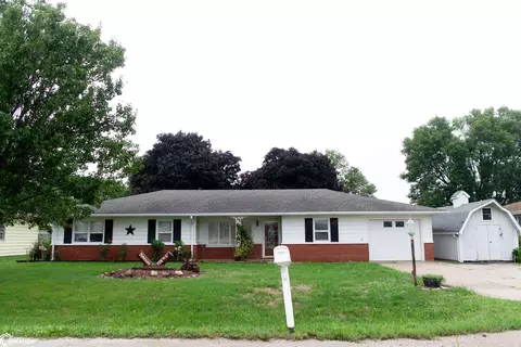 706 NE 6th St, Greenfield, IA 50849