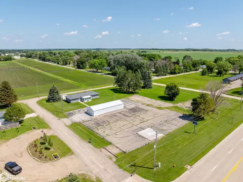 20 34th St SE, Mason City, IA 50401