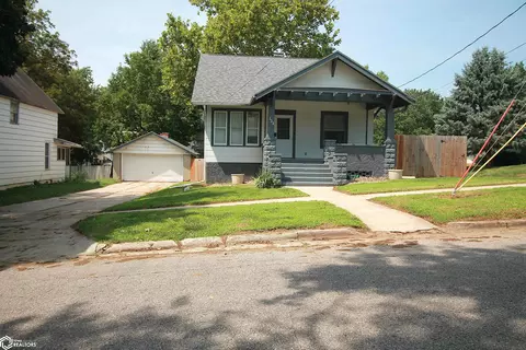 122 N 19th St, Clarinda, IA 51632