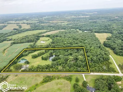 3683 Lake Rd, Ottumwa, IA 52501