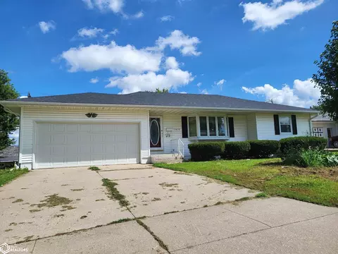 1610 S 1st St, Marshalltown, IA 50158