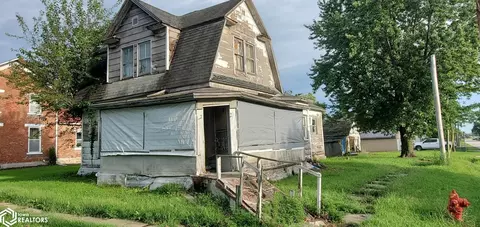 300 E Main St, Brighton, IA 52540