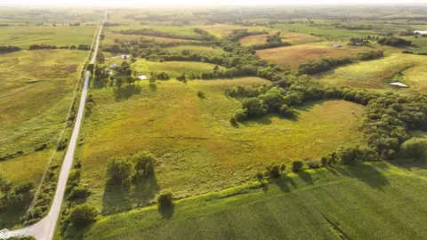 1479 280th St, Winterset, IA 50273