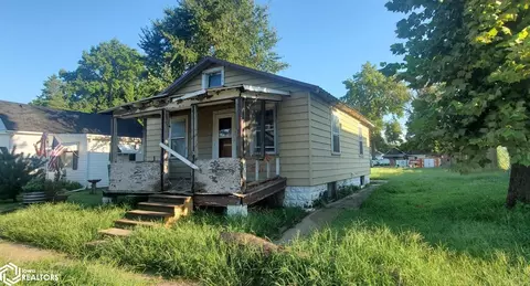 3009 Avenue P, Fort Madison, IA 52627