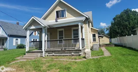 1804 Mount Pleasant St, Burlington, IA 52601
